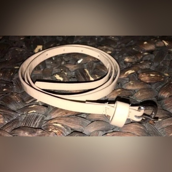 Leather Belt Ultra Slim Beige Glossy Leather, Nickle Buckle L - Picture 1 of 6